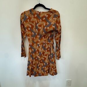 & Other Stories Vintage Style Long Sleeve Floral Dress